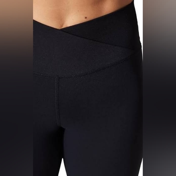 Yogalicious Black Crossover Waist Flare Yoga Pants Leggings - Picture 2 of 7
